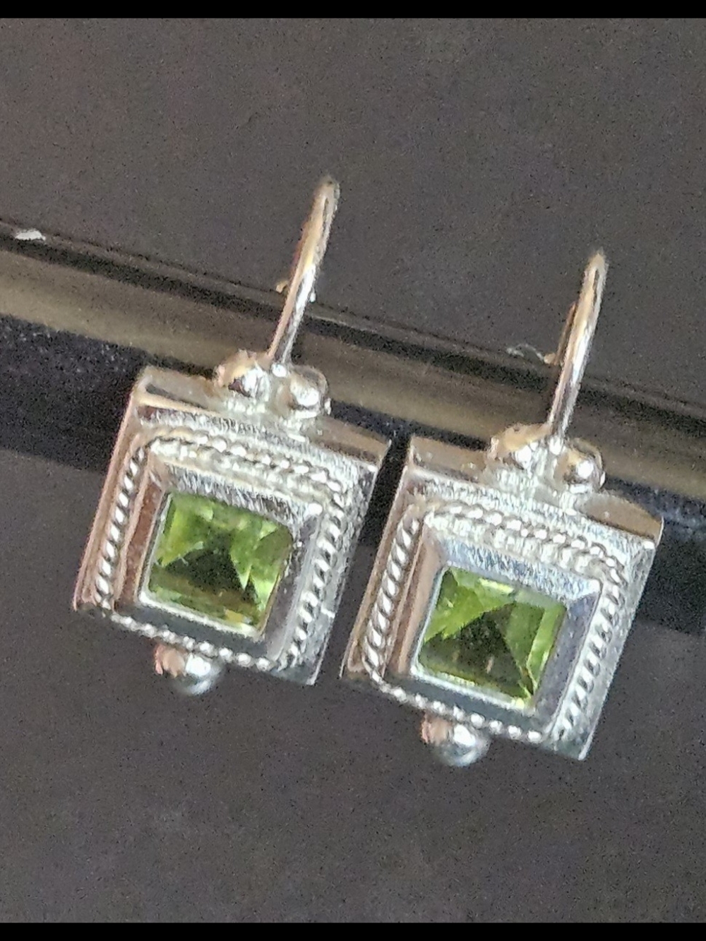 14k White Gold Light Green Tourmaline Drop Earrings Leverback